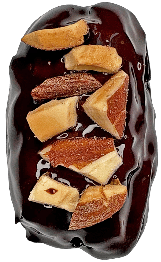 Dátil medjool con relleno de almendra y cubierto con chocolate